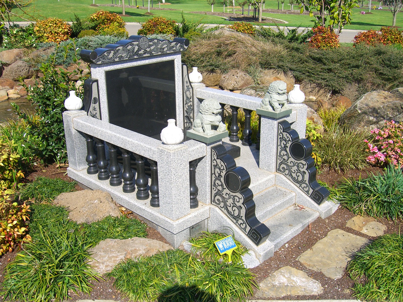 Monument_for_ashes_1